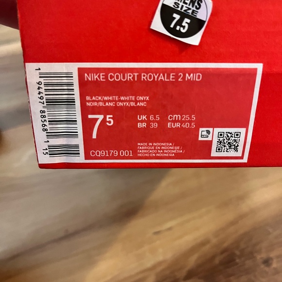 7.5M black Nike Court Royale Mid *Brand New - Never worn* - Picture 5 of 13